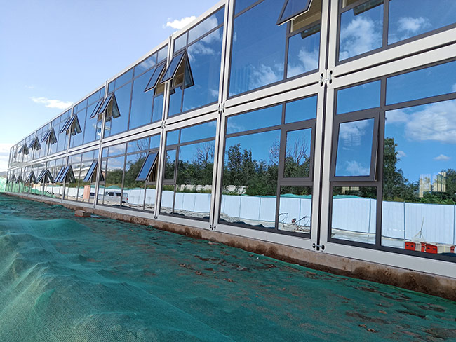 玻璃幕墻箱式房